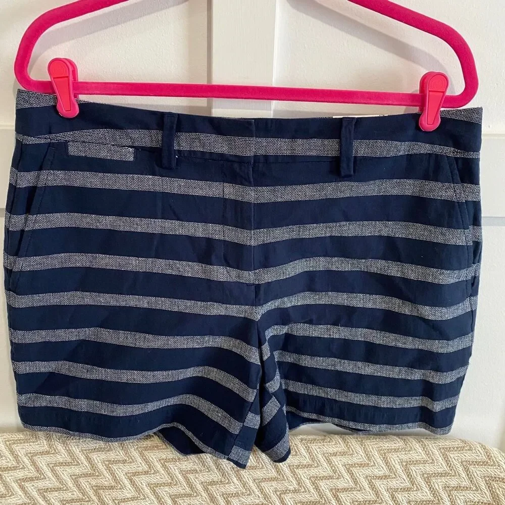 Lands’ End Women's Not Too Low Rise 5” Dobby Shorts Blue White Size 14 NWT